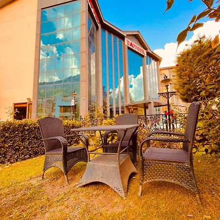 Hotel The North Wind In City Center, Manali Exterior photo